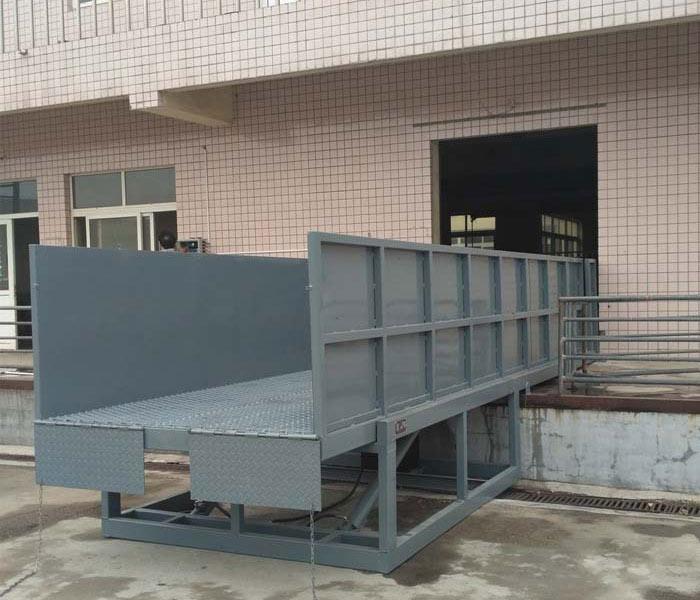 鹤壁升降卸猪台
